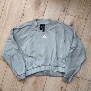 adidas | cropped sweatshirt